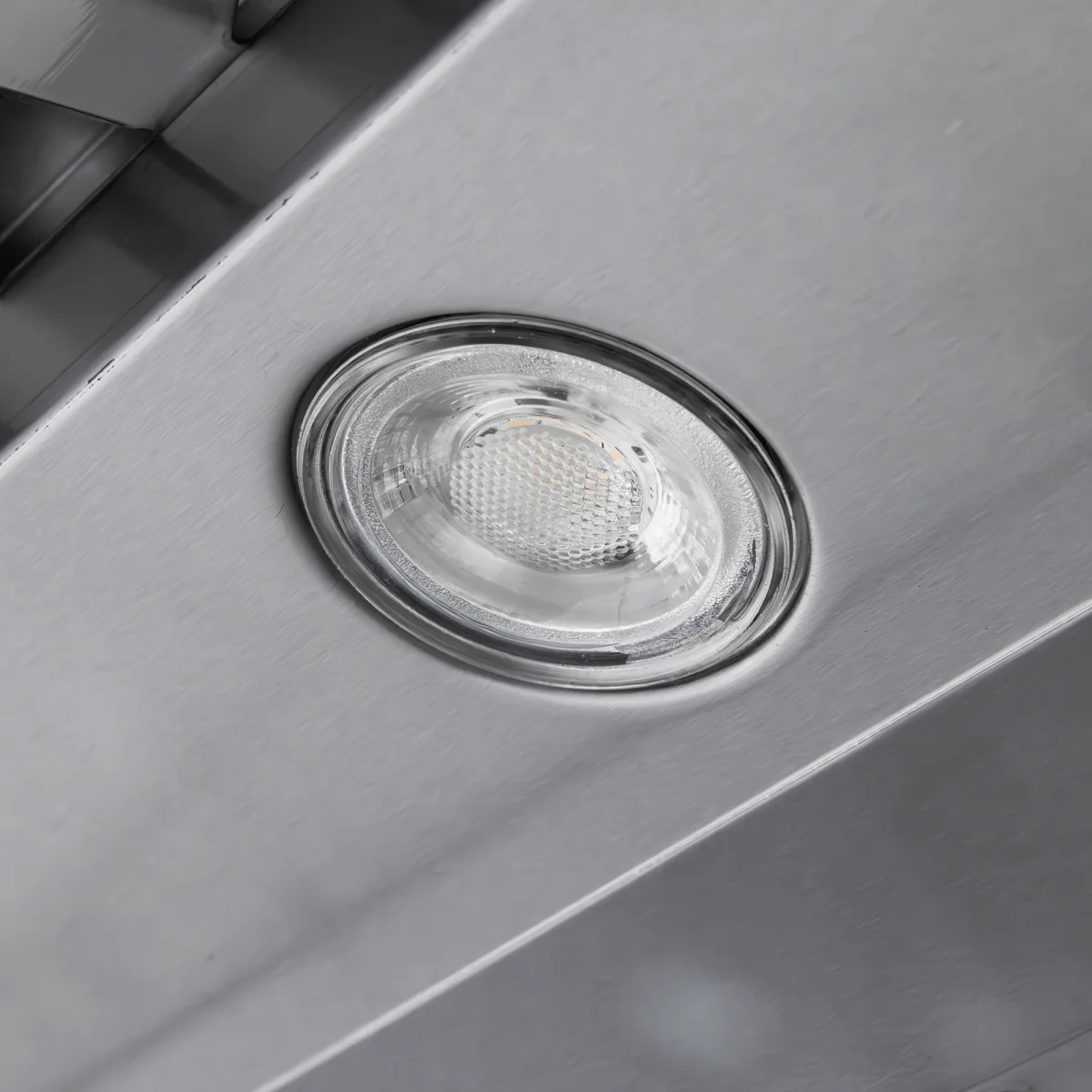 Proline PLJW 109 - Wall-Mounted Range Hood, 1000/2000 CFM | Convertible to Ductless, Stainless Steel Finish, Outdoor Rated - Image 10